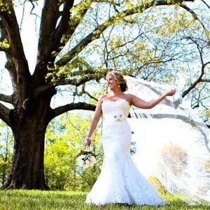 Enzoani Dakota Mermaid Gown